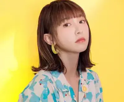 黄于恩 温妮