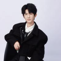 李显演员头像