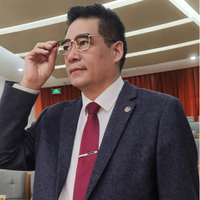 郝胜旗演员头像