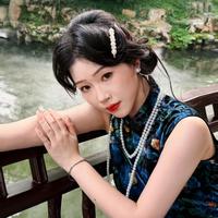 颜洛演员头像