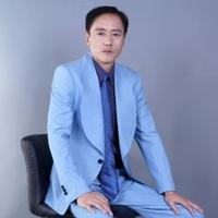 黄尊演员头像