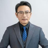 岳海龙演员头像