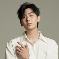 刘讯尔演员头像