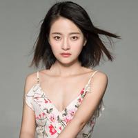 周曼栩演员头像