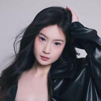 毓毓演员头像