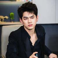 娄云龙演员头像