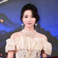 何嘉懿演员头像