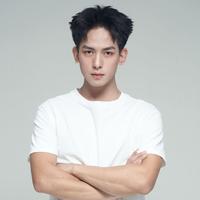 刘权演员头像