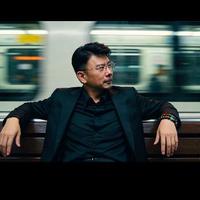 龙威演员头像