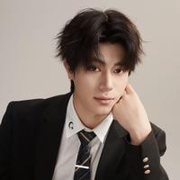 晨笑演员头像