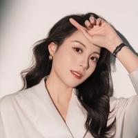 易馨演员头像