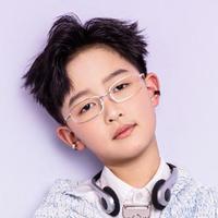 魏洛天演员头像