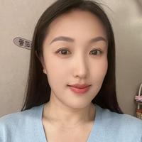 卢小云演员头像