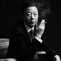 卢映演员头像
