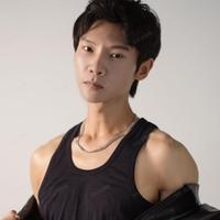 赵亦飞演员头像