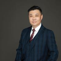 彭龙演员头像