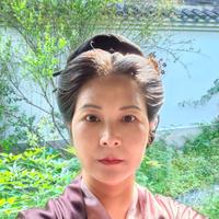 罗书燕演员头像