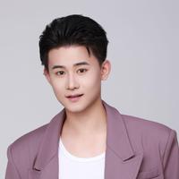 张何利演员头像