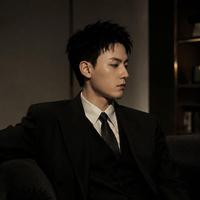 何昭昀演员头像