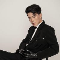 白龙演员头  像
