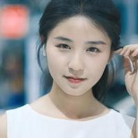 刘馨倩演员头像