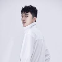 柯航演员头像