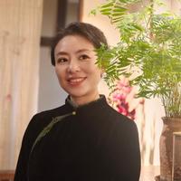 郑芳演员头像