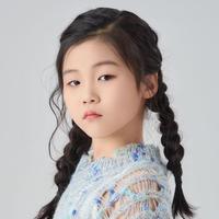 黄苡涵演员头像