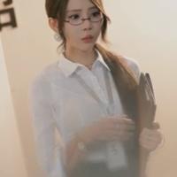 周欢演员头像