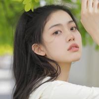 董雨霏演员头像