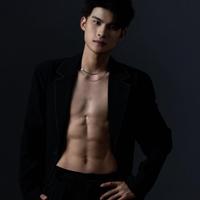 沈龙龙演员头像