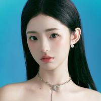 圆月演员头像