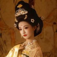 冯川弘雯演员头像