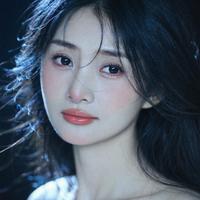 杨依诺演员头像