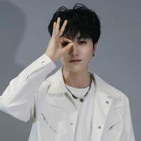 郭江演员头像