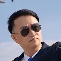 邓华演员头像
