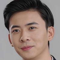 刘渝晨演员头像