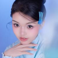 方芸馨演员头像
