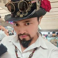 唐艺仑演员头像
