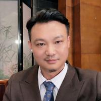 红中演员头像