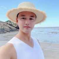 陆源石 演员头像