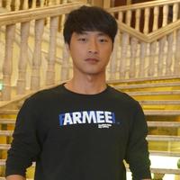 李宁演员头像