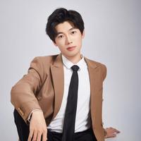 李鑫龙演员头像